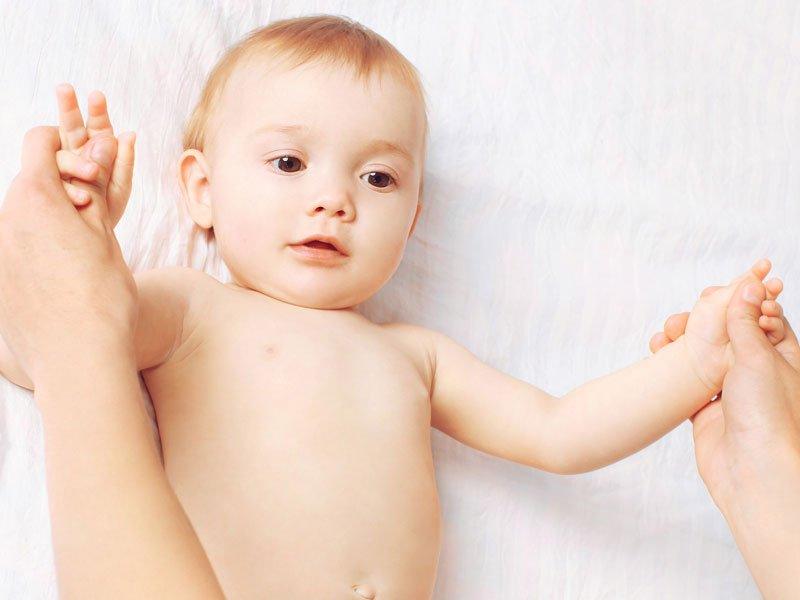 Socialising your baby in the first year - Babysense
