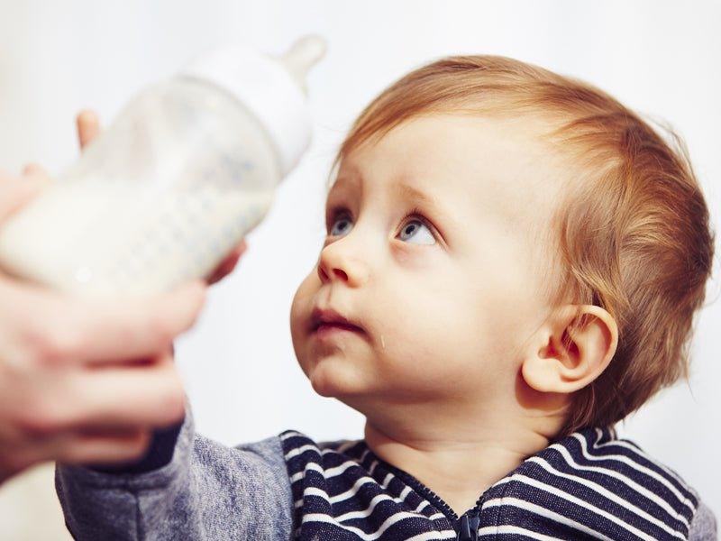 Feeding your baby cow’s milk from 12 months old - Babysense