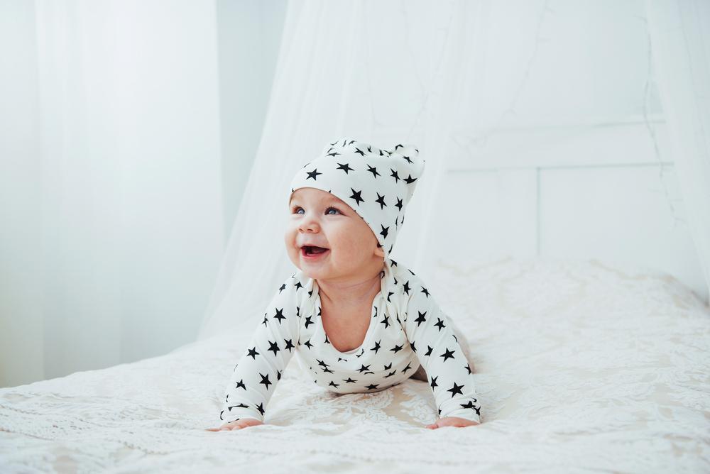 How to Dress Your Baby for Sleep in Winter - Babysense