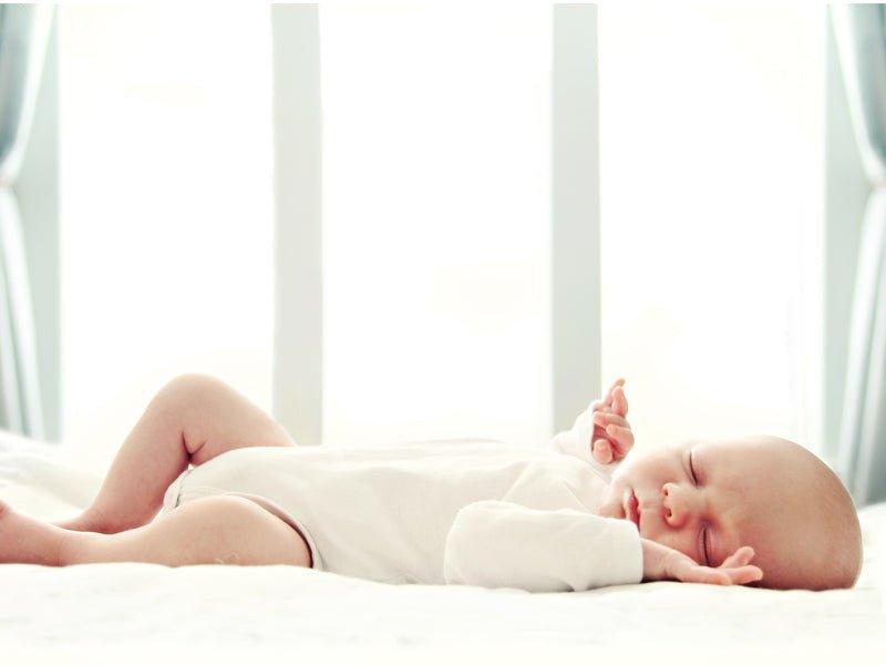 Is it possible to teach my baby about night and day? - Babysense